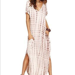 Boho Tie Dye Maxi Dress with Pockets